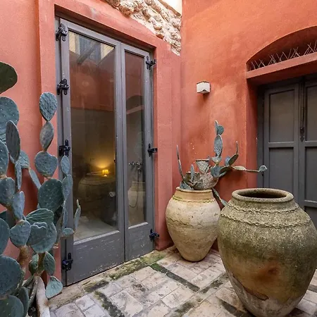 Dammuso Neas Noto Apartment Exterior photo